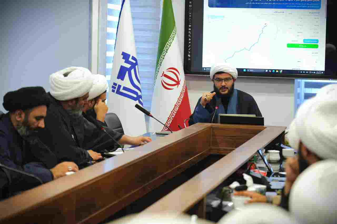 برگزاری جلسه هماهنگی قرارگاه «هم‌محله امام رضا(ع)» برای میزبانی از زائران رضوی و شرکت‌کنندگان در مراسم تشییع امام شهید